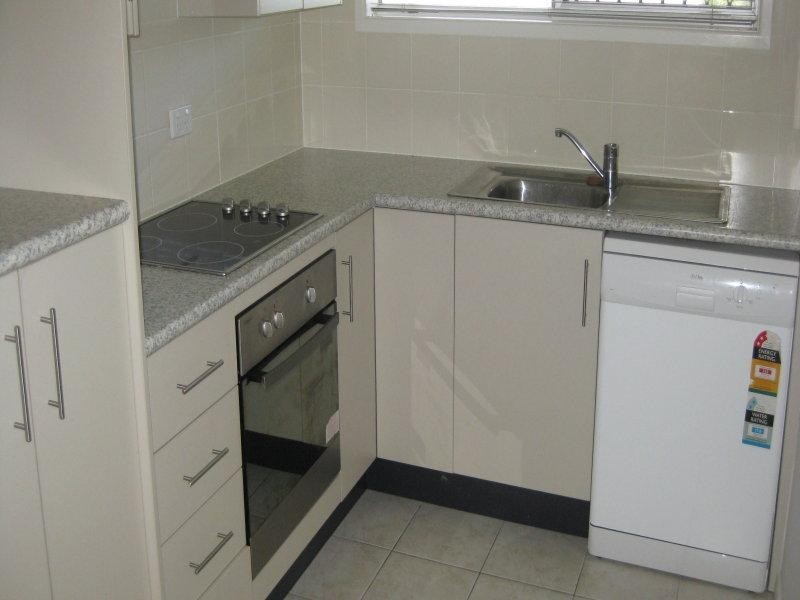 5/11 Derby Street, Pimlico QLD 4812