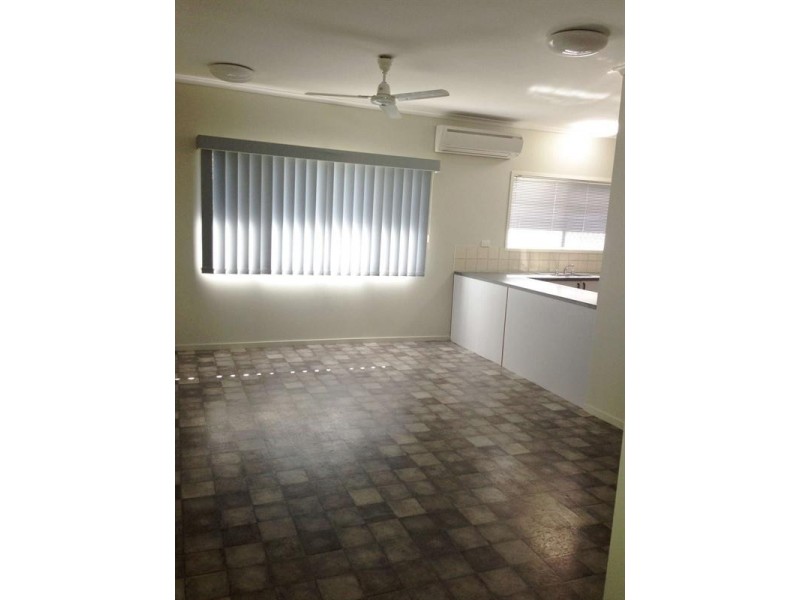 27 Brock Street, Aitkenvale QLD 4814