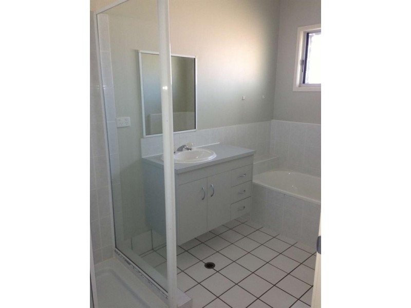 27 Brock Street, Aitkenvale QLD 4814