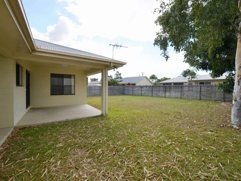 3 Simonsen Court, Kelso QLD 4815