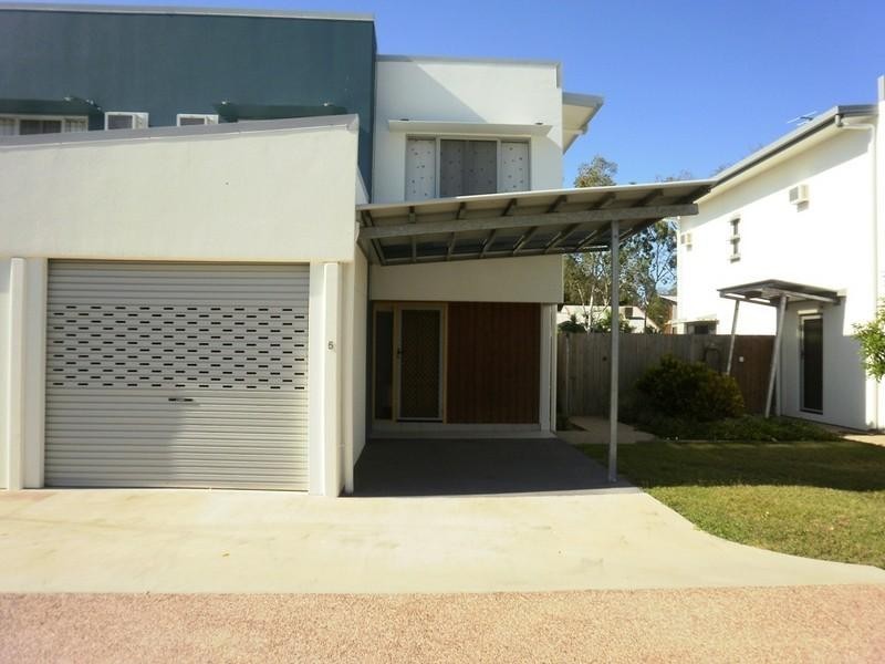 5/4 Vickers Road South, Condon QLD 4815