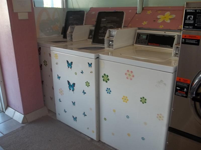 Ma-Kelly’s Laundromat, Townsville City QLD 4810