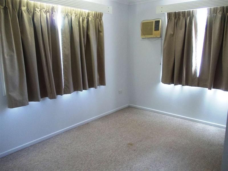 11 Mott Street, Heatley QLD 4814