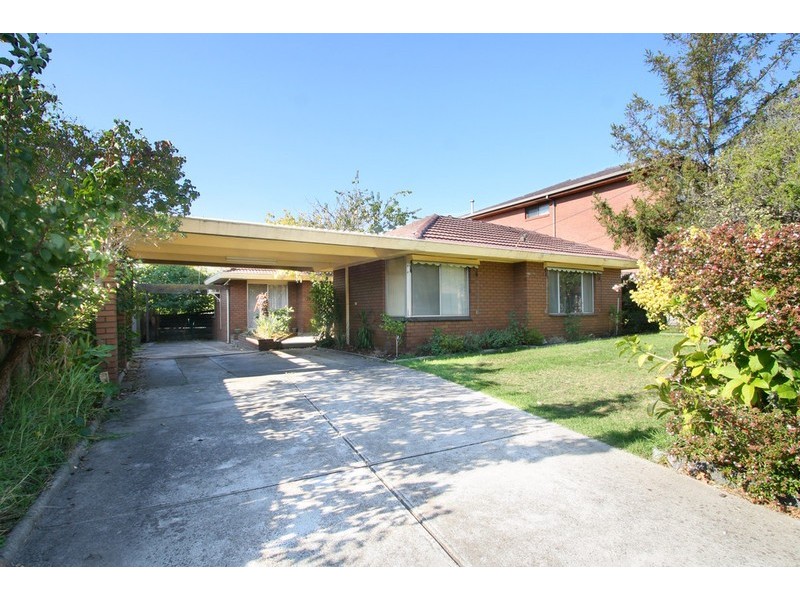 25 Witchwood Crescent, Burwood East VIC 3151