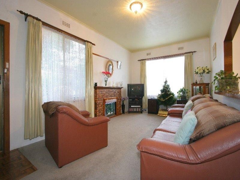 7 Aloomba Street, Chadstone VIC 3148