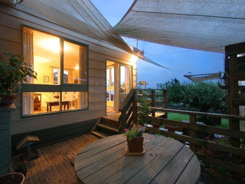 7 Aloomba Street, Chadstone VIC 3148