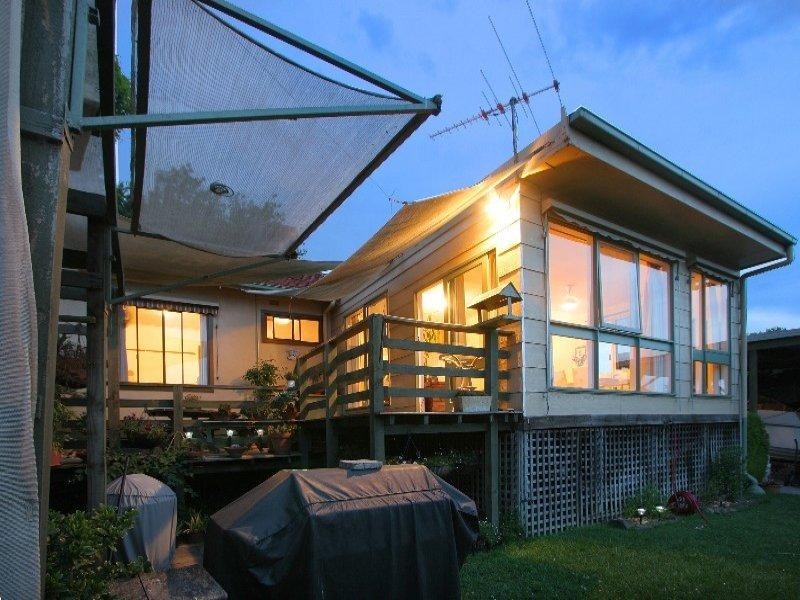 7 Aloomba Street, Chadstone VIC 3148