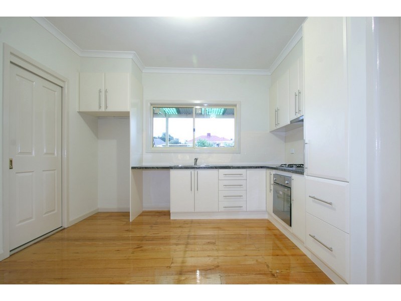 1/26 carmichael Road, Oakleigh East VIC 3166