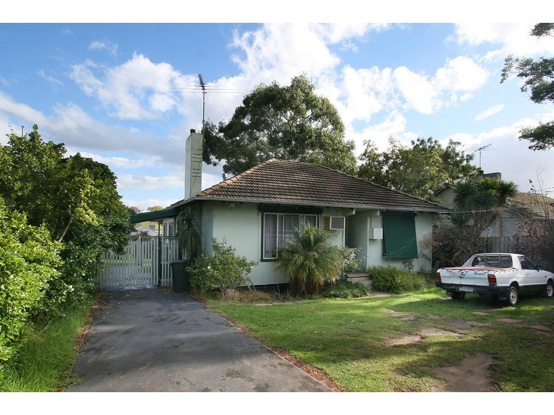 4,6,8 Mawarra Crescent, Chadstone VIC 3148