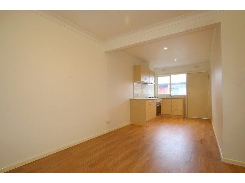 3/8 Chauvel Street, Bentleigh East VIC 3165