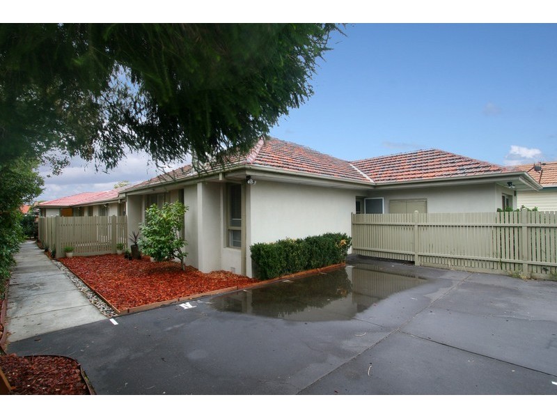 1,2,3,4/8 Chauvel Street, Bentleigh East VIC 3165