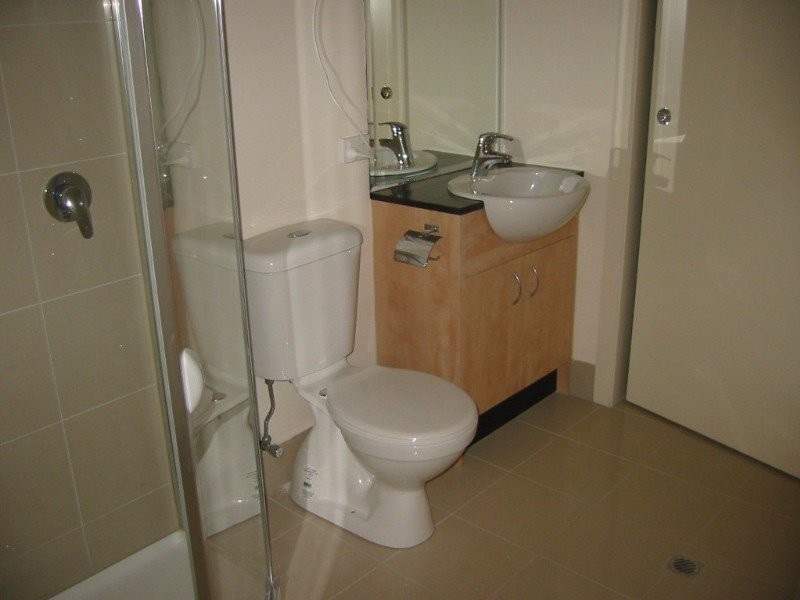 2/82-86 Atherton Road, Oakleigh VIC 3166