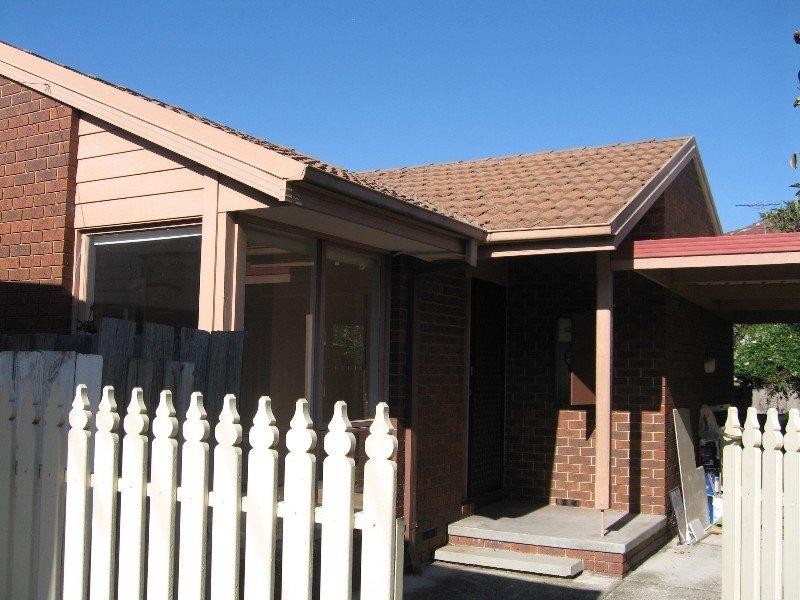 2/10 Kaybrook Court, Oakleigh South VIC 3167