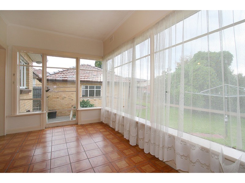 1592 Dandenong Road, Oakleigh VIC 3166