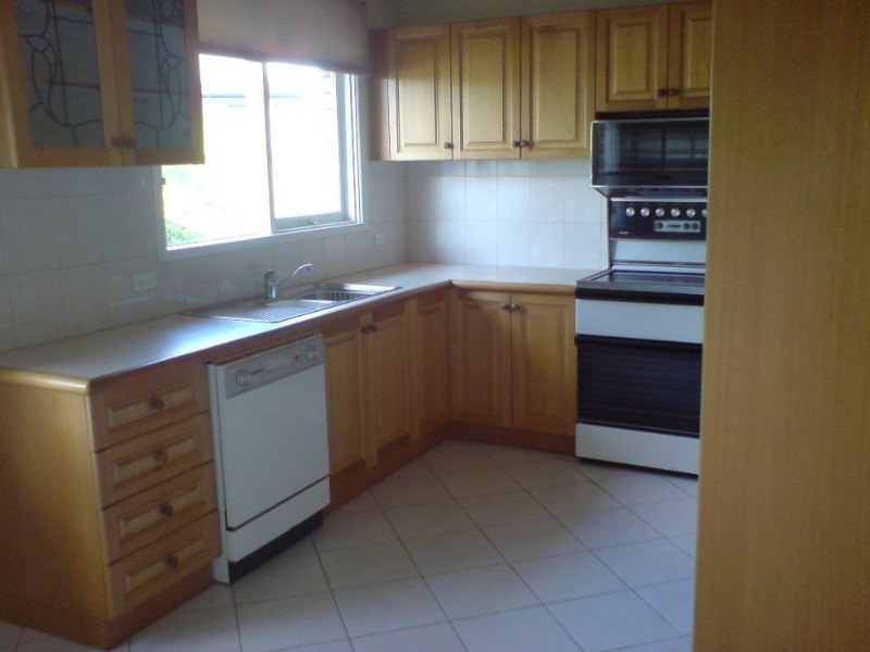 14 Swanson Crescent, Chadstone VIC 3148