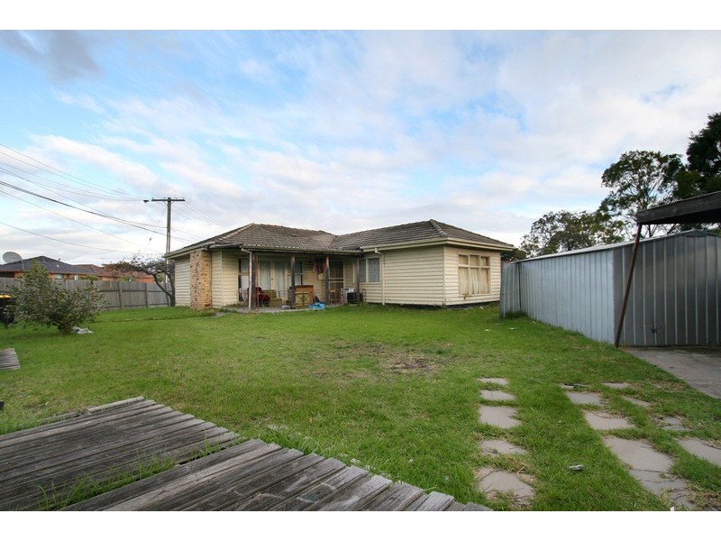 56 Oakes Avenue, Clayton South VIC 3169