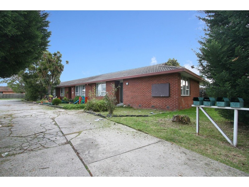 54 Oakes Avenue, Clayton South VIC 3169