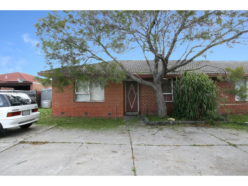 54 Oakes Avenue, Clayton South VIC 3169