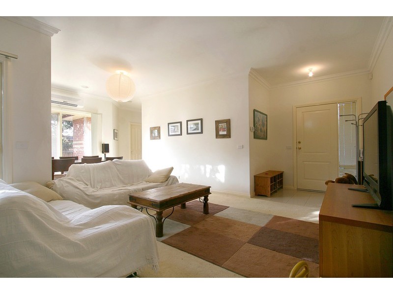 5 McBean Street, Clayton VIC 3168