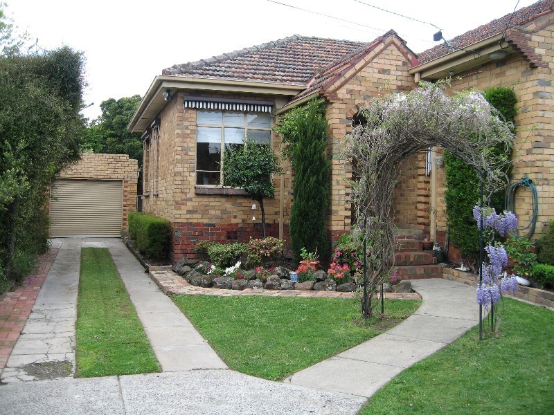 11 Westbrook Street, Chadstone VIC 3148