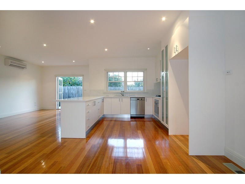 7 Dalston Road, Hughesdale VIC 3166