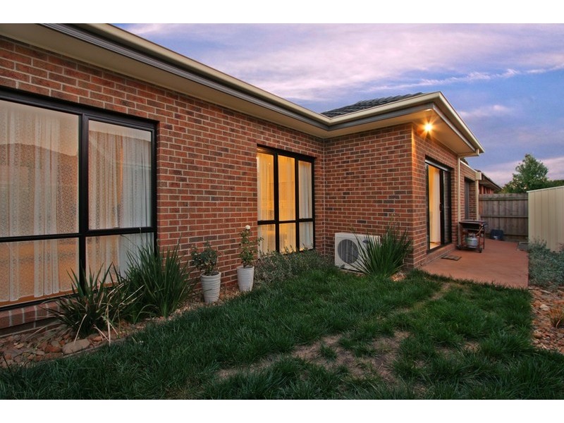 50 Hotham Street, Hughesdale VIC 3166