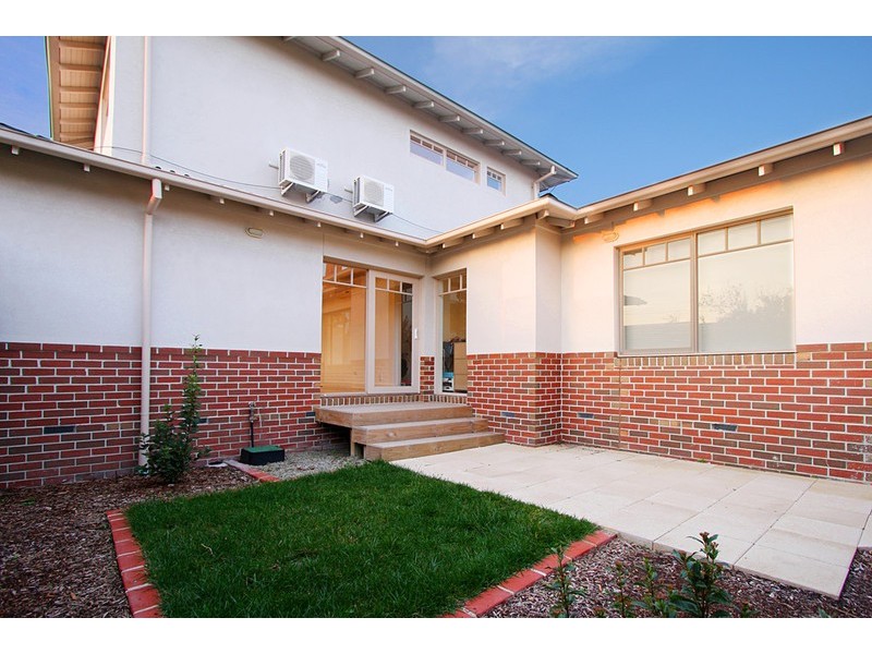 36 Darling Street, Hughesdale VIC 3166