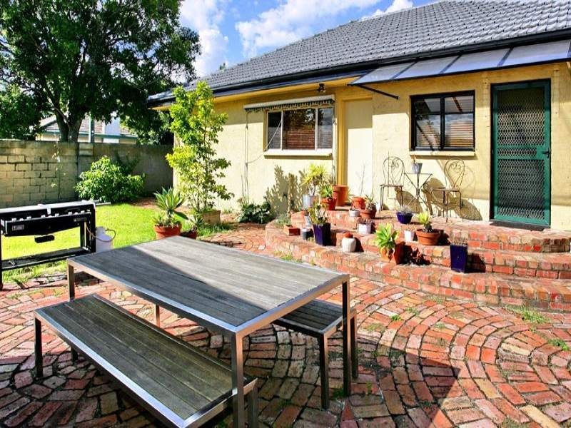 281 Poath Road, Hughesdale VIC 3166