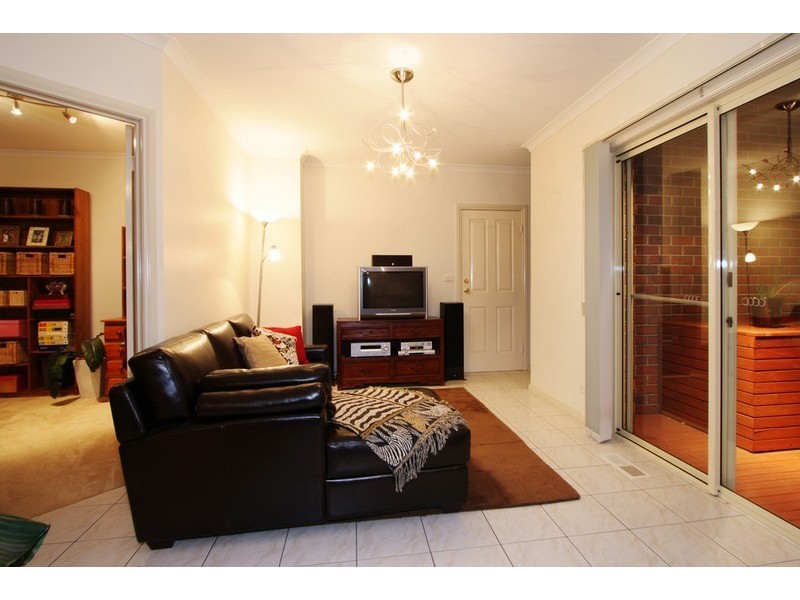 13 Panorama Street, Clayton VIC 3168