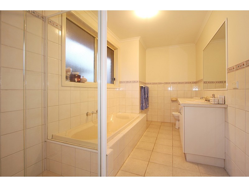 13 Panorama Street, Clayton VIC 3168