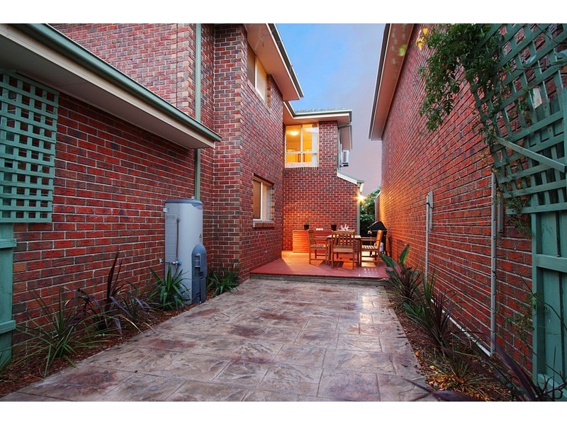 13 Panorama Street, Clayton VIC 3168