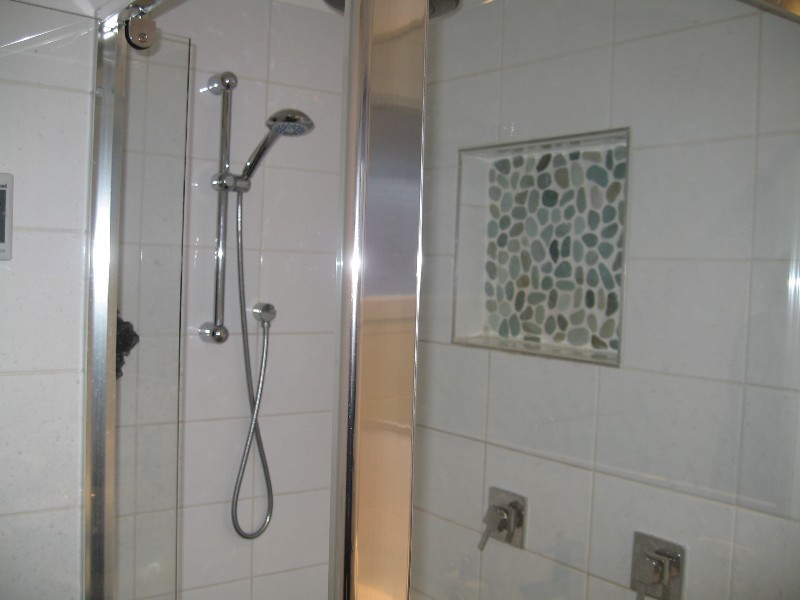 89 Kangaroo Road, Hughesdale VIC 3166