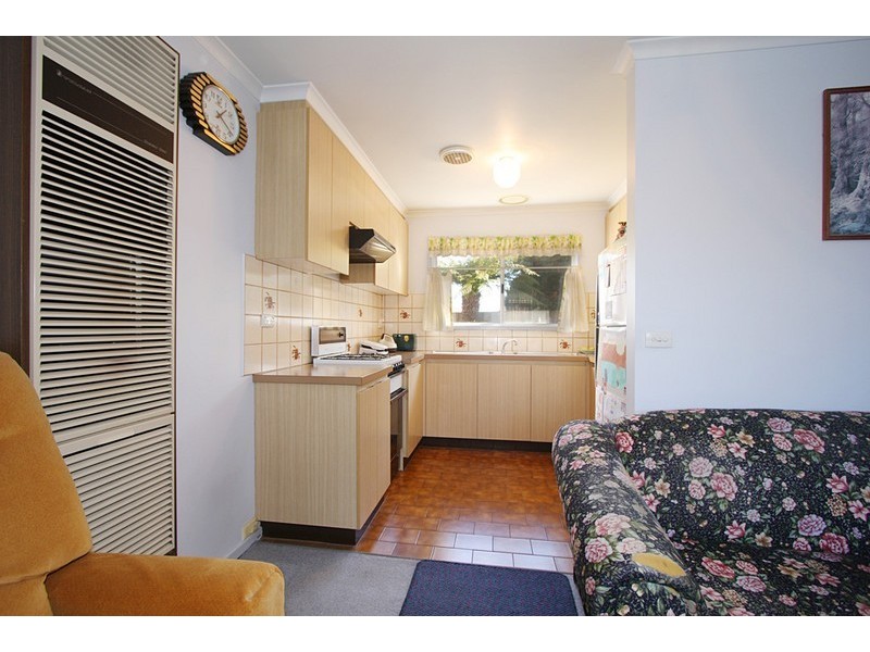 4/1 McIntosh Street, Oakleigh VIC 3166