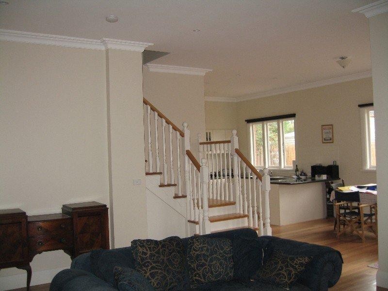 12A Carlisle Crescent, Hughesdale VIC 3166