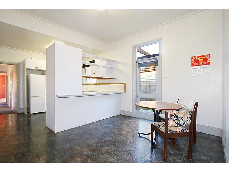 63 Carlisle Crescent, Hughesdale VIC 3166