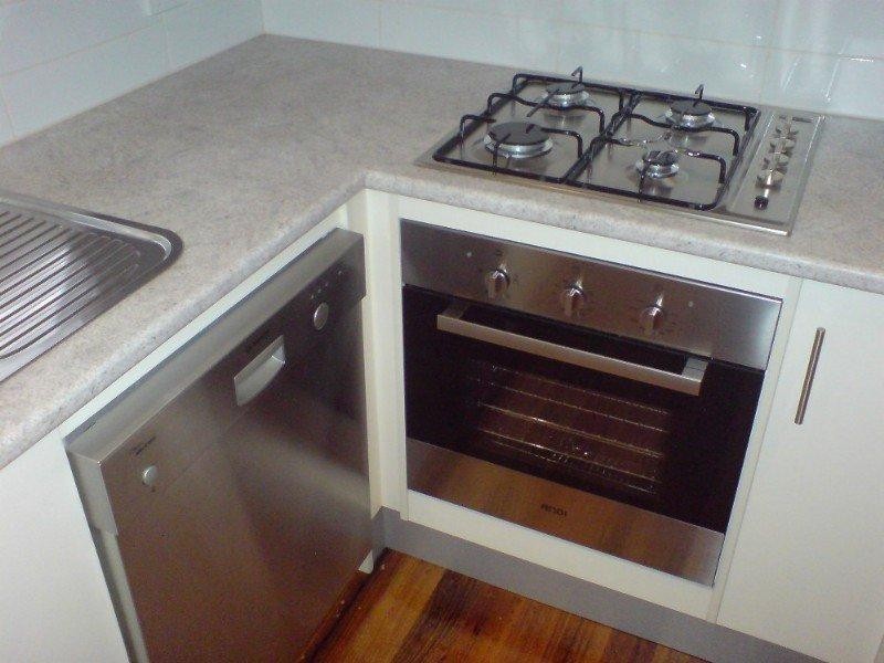 2/12 Rugby Road, Hughesdale VIC 3166