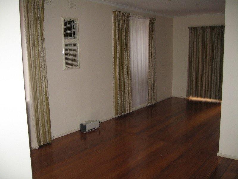 15 Trent Court, Notting Hill VIC 3168