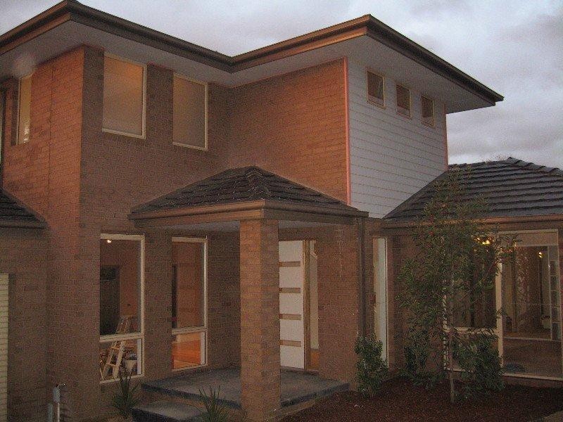 2/71 Waverley Road, Chadstone VIC 3148