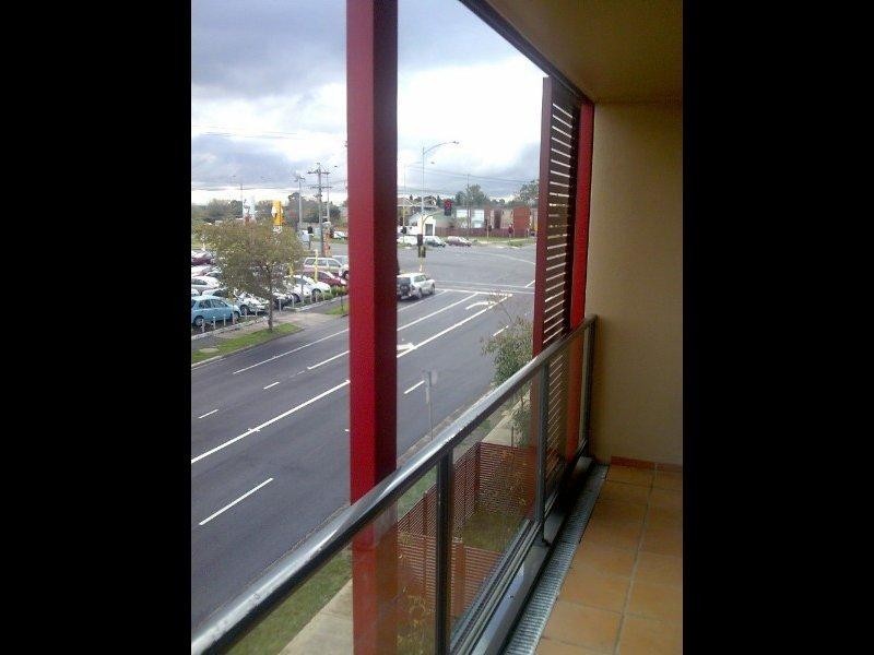 32/1554 Dandenong Road, Oakleigh VIC 3166