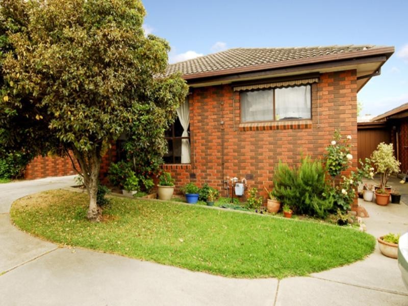 2/13A Elizabeth Street, Oakleigh East VIC 3166