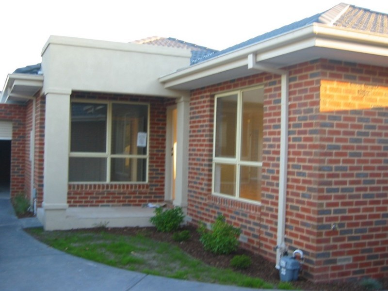 14 Black Street, Oakleigh East VIC 3166