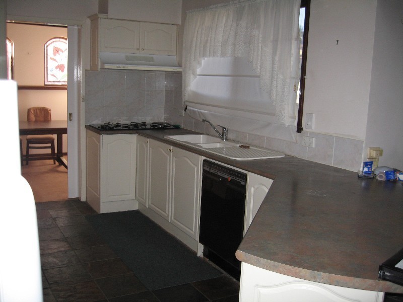 124 Waverley Road, Chadstone VIC 3148