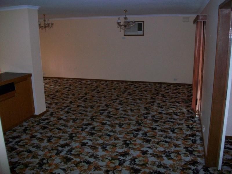 8 Hunt Crescent, Clayton VIC 3168