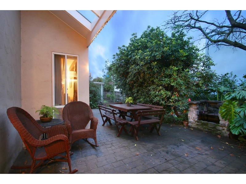 12 Elaroo Street, Chadstone VIC 3148