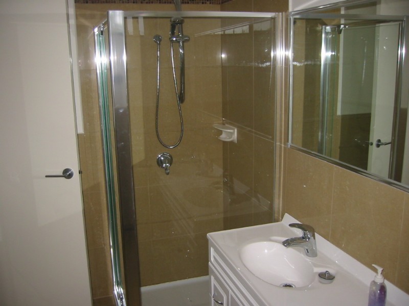 2/30 Manoon Road, Clayton South VIC 3169