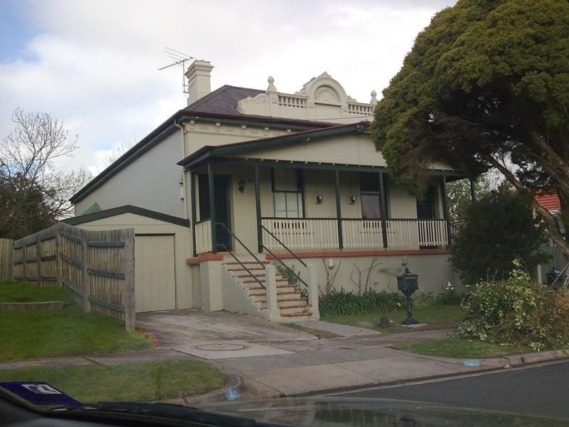 2 Tanner Street, Oakleigh East VIC 3166