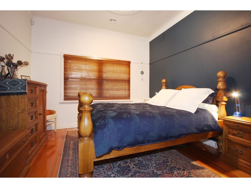 52 Haughton Road, Oakleigh VIC 3166