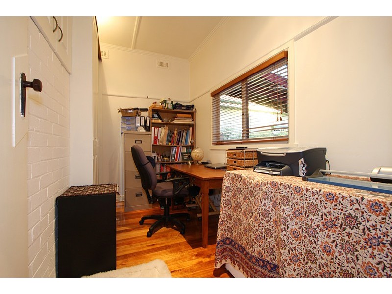 52 Haughton Road, Oakleigh VIC 3166