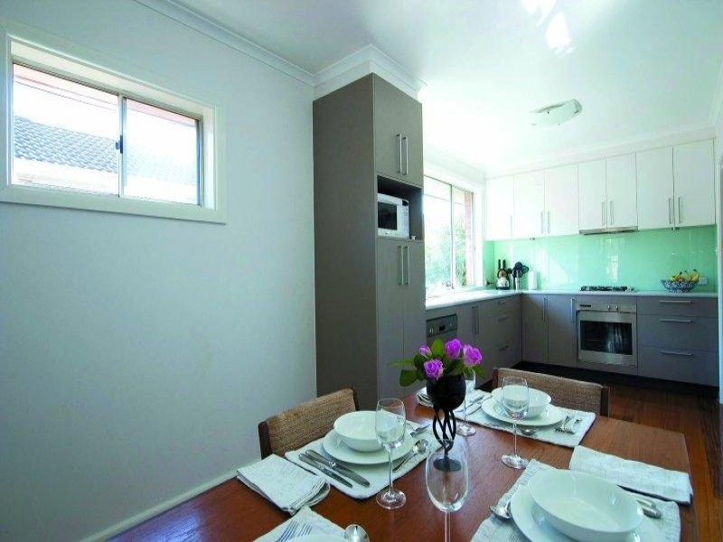 3 Garden Avenue, Glen Huntly VIC 3163