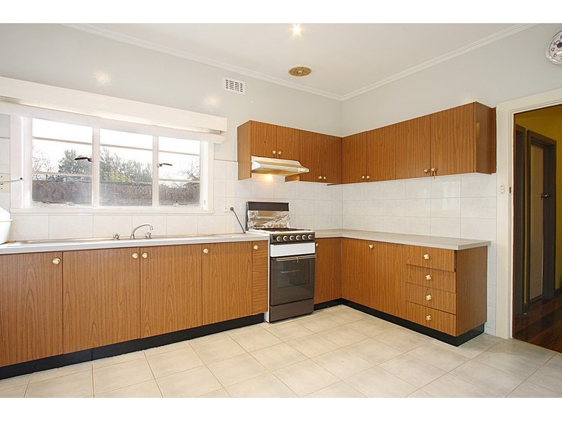 1/76 Haughton Road, Oakleigh VIC 3166